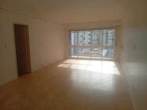 Avenida Raúl Scalabrini Ortiz 2300, Piso 5