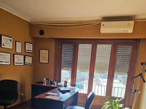 Departamento 5 ambientes con 2 baños