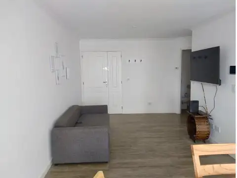 DTO. 2 AMB. LATERAL ABIERTO. 68 M2. - PLAYA GRANDE