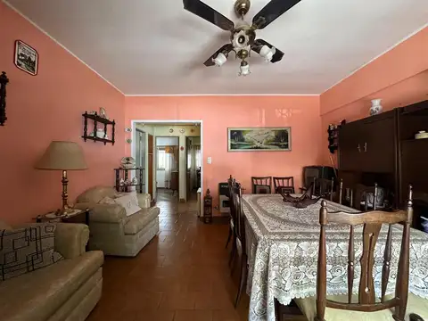 Depto Tipo Casa en Venta de 2 ambientes