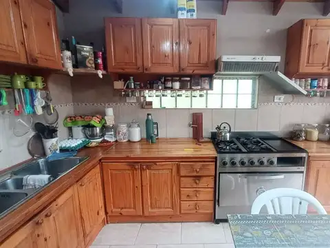 Casa 4 ambientes con 1 baño