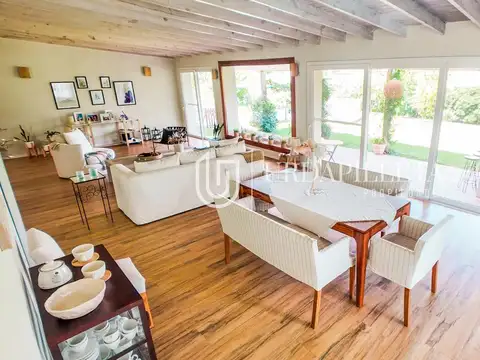 Casa en Venta al Oeste