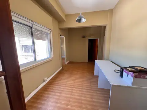 9 De Julio 100, Piso 3