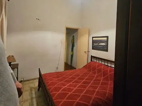 Depto Tipo Casa en Venta 50 años