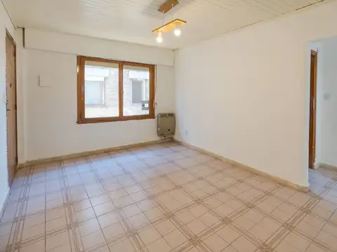 3 Amb con Patio Propio en San Isidro