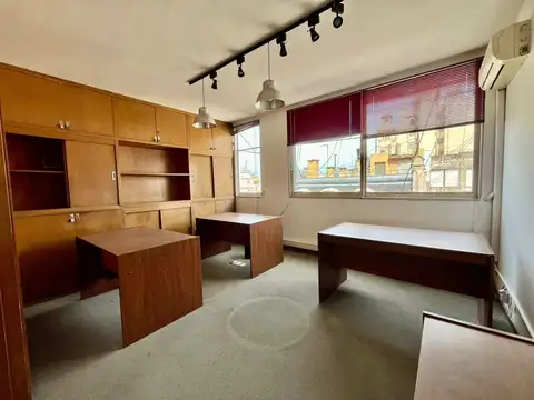 OPORTUNIDAD VENTA DE OFICINA EN SAN NICOLAS