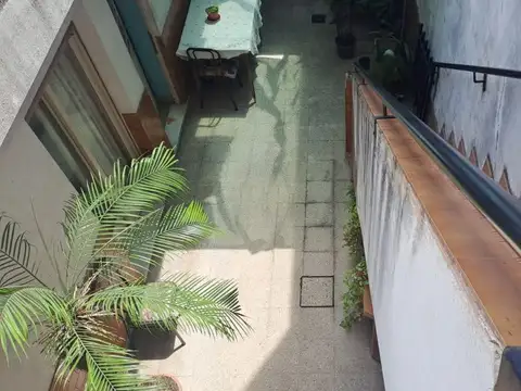 CASA 4 AMBIENTES CON COCHERA EN PARQUE CHACABUCO