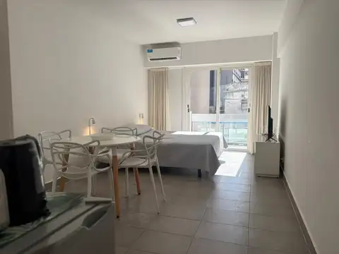 Luminoso, frente, bien ubicado, seguridad 24 hs