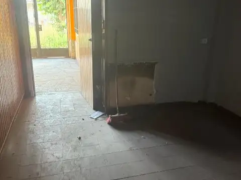 CASA PH DE 3 AMBIENTES AL FRENTE CON ENTRADA INDEPENDIENTE - HAEDO NORTE