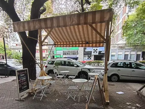 Fondo de Comercio sobre Avenida Pellegrini