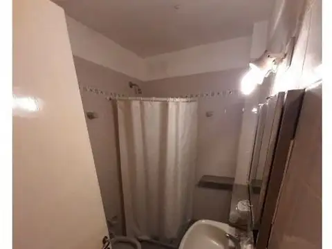 Alquiler temporario departamento 2 ambientes Miramar. Edificio Rex