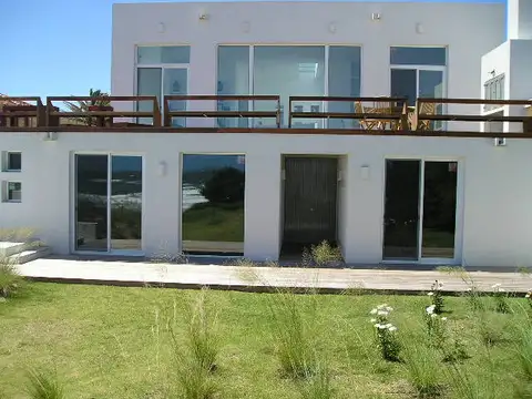 Casa en Alquiler Temporal de 4 dormitorios