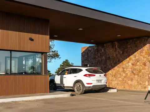 Terreno en Venta 44  mts Frente