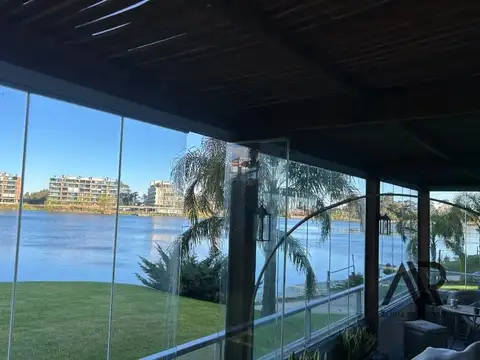 Apartamento en alquiler c/ cochera en Parque Miramar