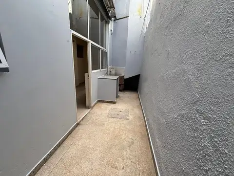 Depto Tipo Casa en Alquiler 60 años