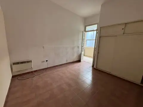 Depto Tipo Casa en Alquiler en Boedo, $ 690.000