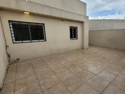 Casa en Alquiler en Moron Norte, $ 800.000