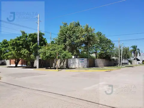 Casa 7 ambientes con 2 baños