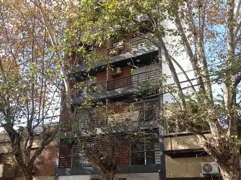 Llerena 2550 , Piso 2