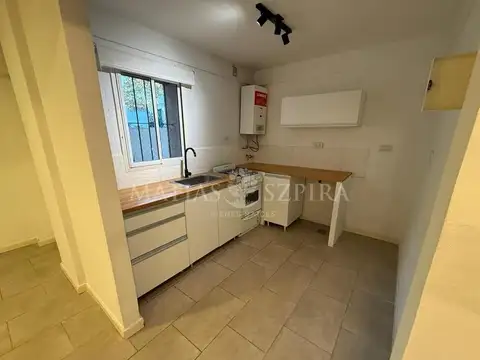 Depto Tipo Casa en Alquiler en Ramos Mejia, $ 490.000
