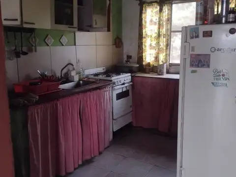 CASA 3 DORMITORIOS EN VENTA LA SILLETA