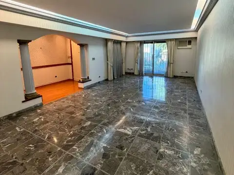 Casa en Venta en Olivos, USD 560.000
