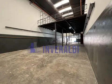 Galpón en Villa Lynch