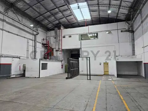 Galpon en Alquiler 60  mts Fondo