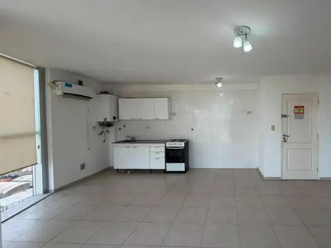 Departamento en Alquiler en Campana, $ 700.000