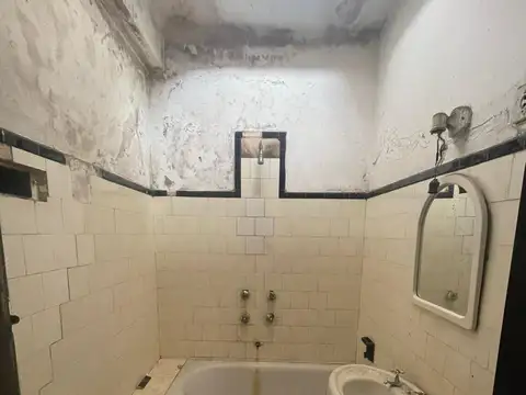 Depto Tipo Casa en Venta con 1 cocheras