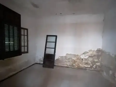 Depto Tipo Casa en Venta 40 años