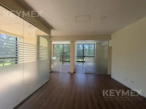 Oficina en Alquiler en Pilar, USD 960