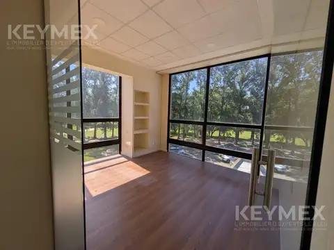 Alquiler Oficina Premium 87m² - 3 Despachos   Área de Coworking - Vistas al Campus Austral
