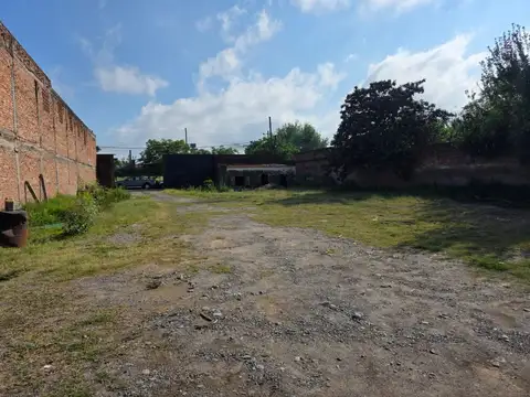 GALPON EN ALQUILER - MARCOS PAZ AL 3400