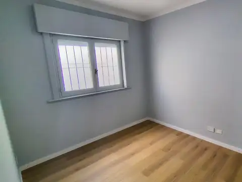 Depto Tipo Casa en Venta 50 años