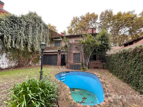 Casa en Venta con 1 cochera