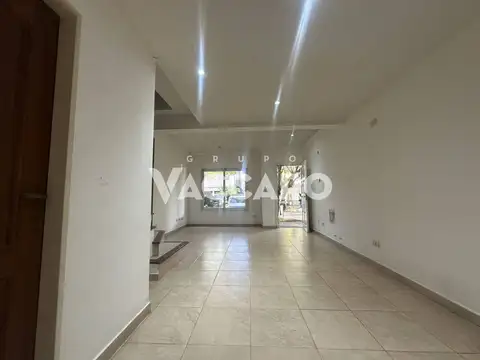 Dúplex en venta , 4 ambientes en el Barrio María del Parque - Parque Leloir