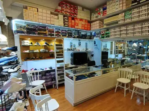 Local en Venta 75 años