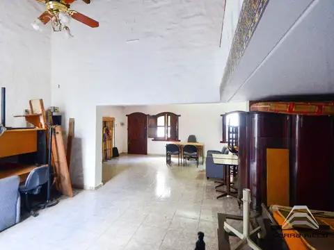 Depto Tipo Casa en Venta al Este
