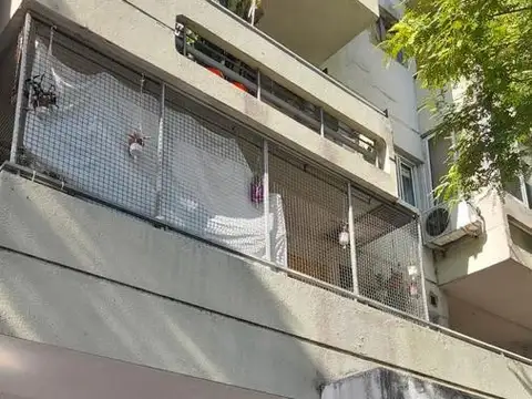 Pellegrini 1200 - Piso 7º Dpto 01