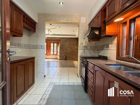 Casa en Venta con 1 cochera