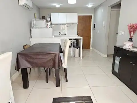 Departamento 2 ambientes con 2 baños