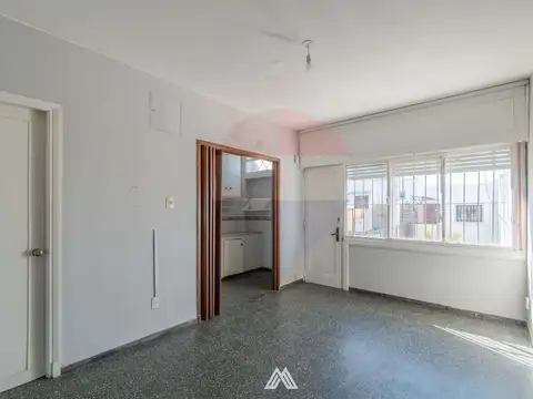Palmas Y Ombúes 5800