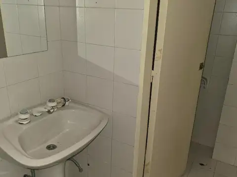 Oficina en Alquiler al Norte