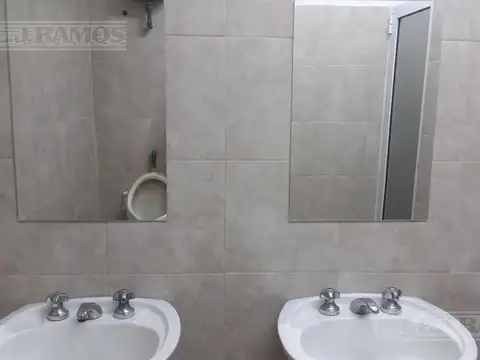 Local en Alquiler en Congreso, $ 580.000