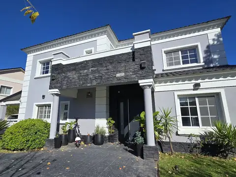 Casa en Alquiler de 5 dormitorios