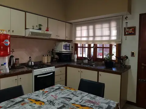 Depto Tipo Casa en Venta en Quilmes Oeste, USD 110.000