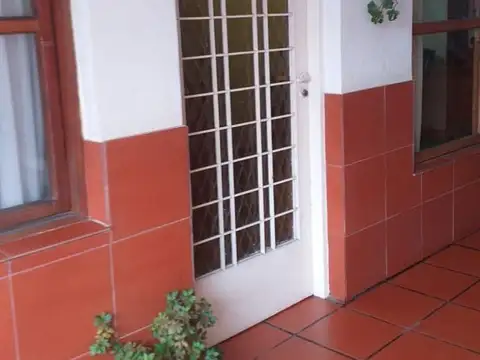 Casa en Venta en Caseros, USD 50.000