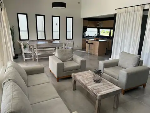 Casa en Alquiler Temporal 11 años