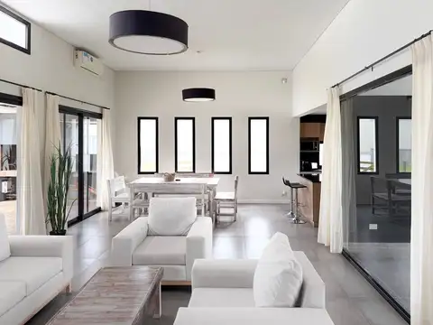 Casa en Alquiler Temporal de 3 dormitorios
